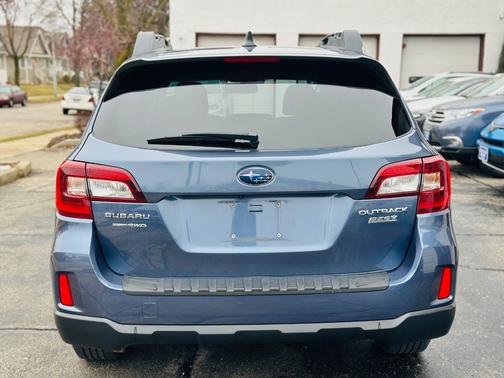 2017 Subaru Outback 2.5i Premium