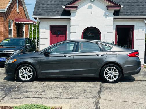 2018 Ford Fusion SE