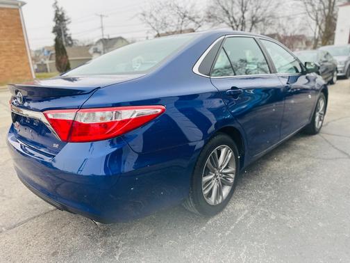 2015 Toyota Camry SE