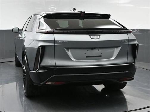 2025 Cadillac LYRIQ Luxury w/1SC
