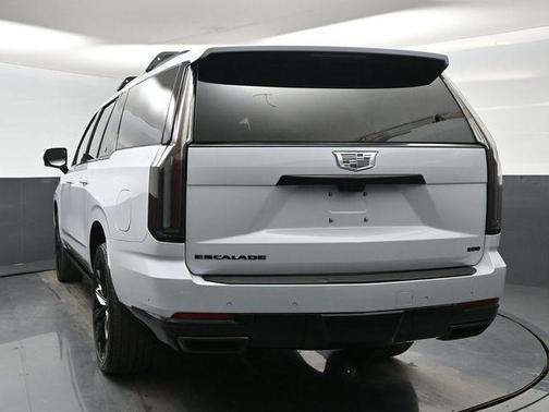 2026 Cadillac Escalade ESV Sport Platinum