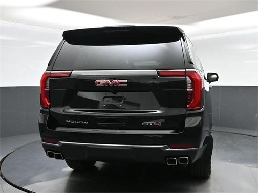 2025 GMC Yukon XL 4WD AT4