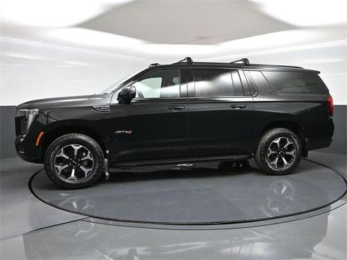 2025 GMC Yukon XL 4WD AT4