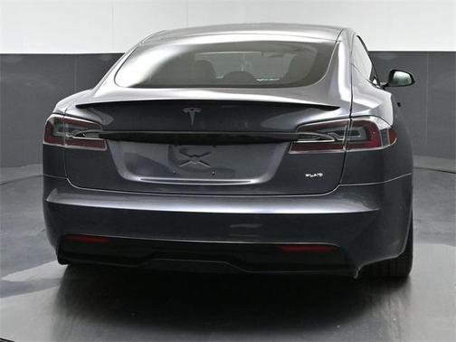 2021 Tesla Model S Plaid