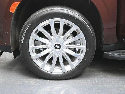 2022 Cadillac Escalade ESV Premium Luxury