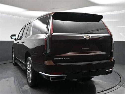 2022 Cadillac Escalade ESV Premium Luxury