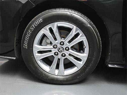2023 Toyota Sienna Platinum 7 Passenger