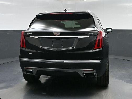 Stellar Black Metallic 2026 Cadillac XT5 Premium Luxury