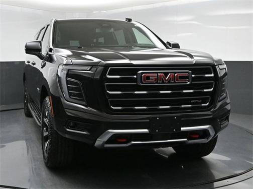 2025 GMC Yukon XL 4WD AT4