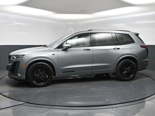 Argent Silver Metallic 2023 Cadillac XT6 Premium Luxury AWD
