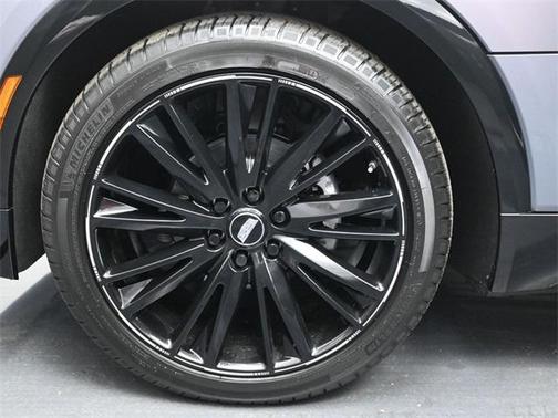 2025 Cadillac LYRIQ Luxury w/1SC