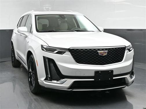 2025 Cadillac XT6 Premium Luxury AWD