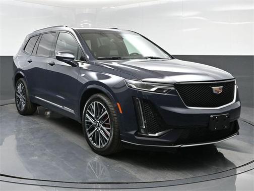 2025 Cadillac XT6 Sport AWD