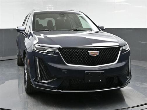 2025 Cadillac XT6 Sport AWD