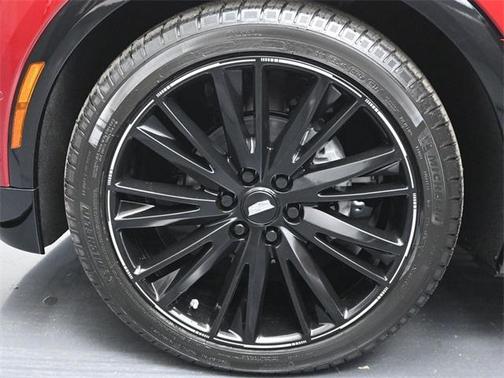 2025 Cadillac LYRIQ Luxury w/1SC