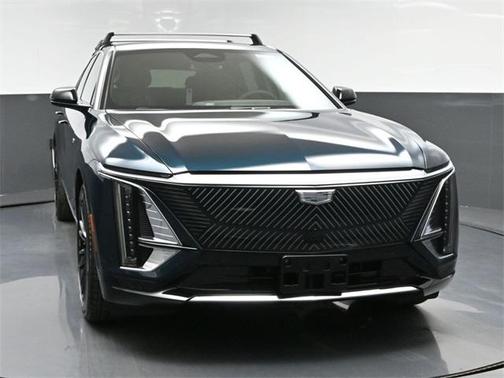 2025 Cadillac LYRIQ Luxury w/1SC