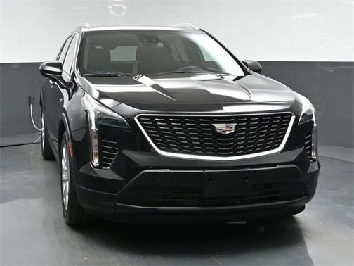 2022 Cadillac XT4 Luxury
