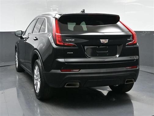 2022 Cadillac XT4 Luxury