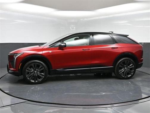 2025 Cadillac OPTIQ Sport