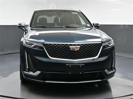 2025 Cadillac XT6 Premium Luxury AWD