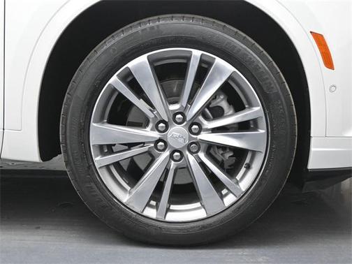 2022 Cadillac XT6 Premium Luxury AWD