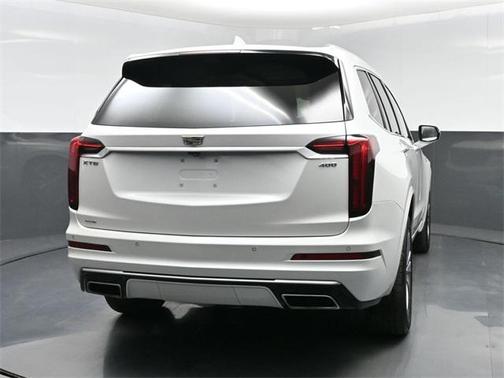 2022 Cadillac XT6 Premium Luxury AWD
