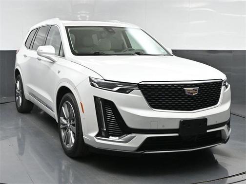 2022 Cadillac XT6 Premium Luxury AWD