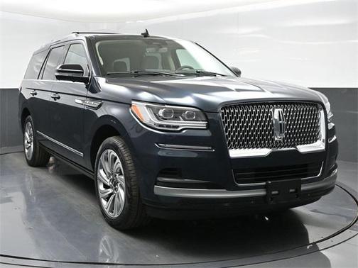 2024 Lincoln Navigator Premiere