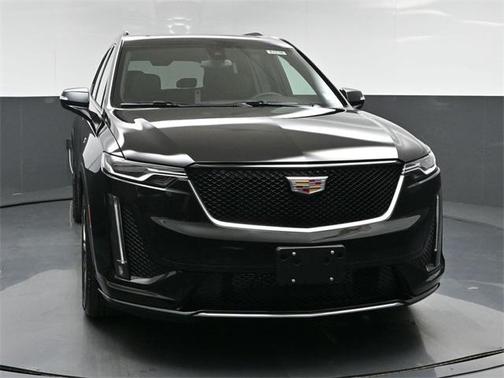 2025 Cadillac XT6 Sport AWD