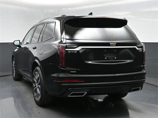 2025 Cadillac XT6 Sport AWD