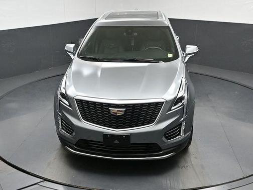 Argent Silver Metallic 2023 Cadillac XT5 Premium Luxury