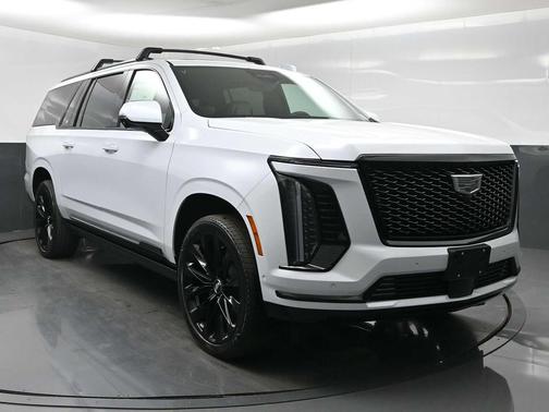 Vibrant White Tricoat 2026 Cadillac Escalade ESV Sport Platinum