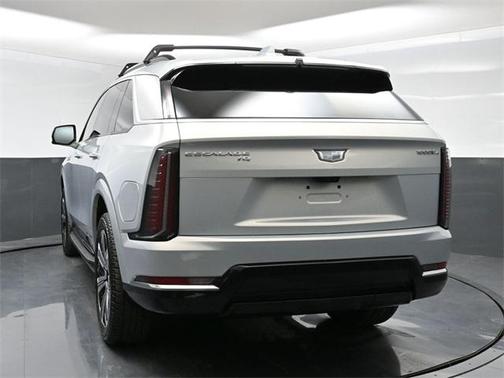 2025 Cadillac Escalade Luxury
