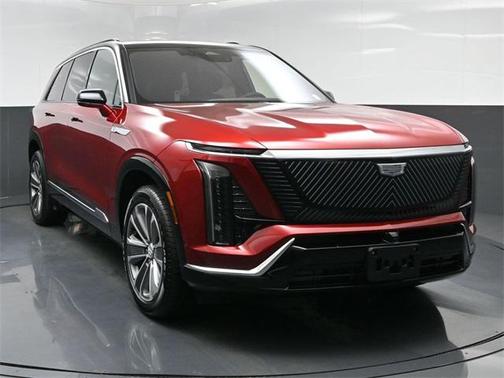 2026 Cadillac VISTIQ Luxury