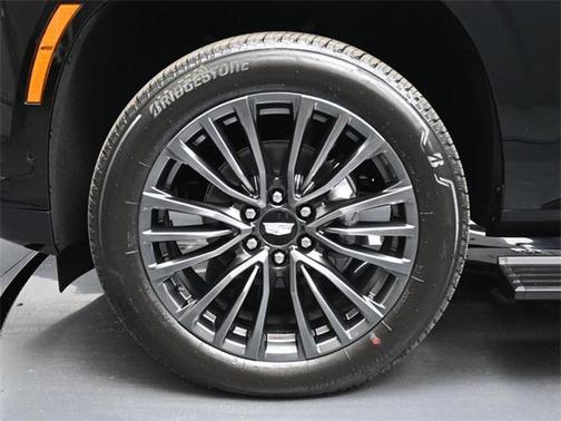 2025 Cadillac Escalade ESV Sport Platinum