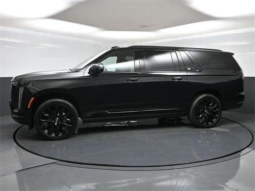 2026 Cadillac Escalade ESV Sport