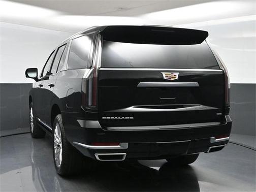 2026 Cadillac Escalade Luxury