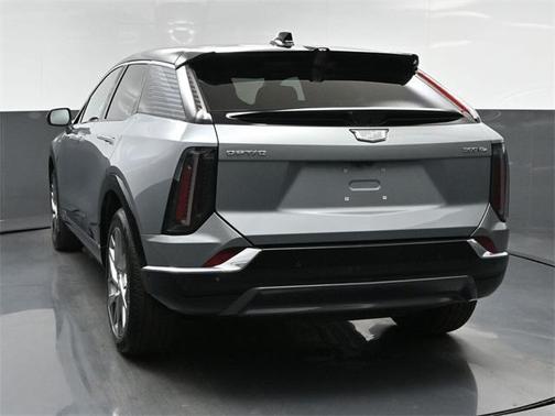 2025 Cadillac OPTIQ Luxury 1 AWD