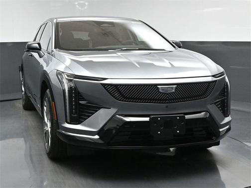 2025 Cadillac OPTIQ Luxury 1 AWD