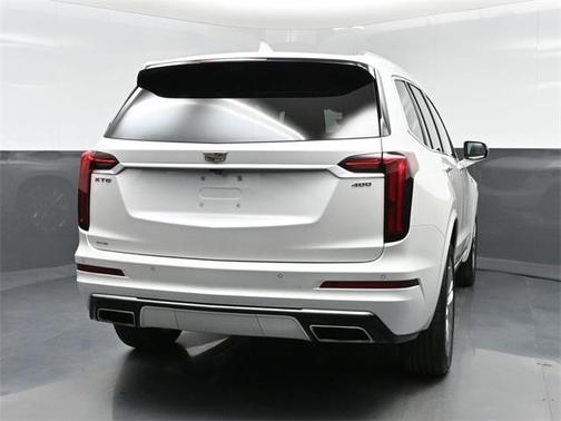 2022 Cadillac XT6 Premium Luxury AWD