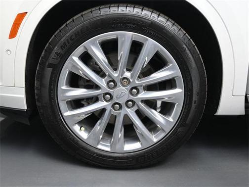 2022 Cadillac XT6 Premium Luxury AWD
