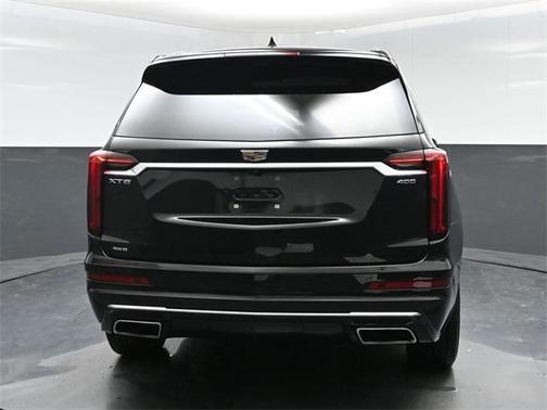 2022 Cadillac XT6 Premium Luxury AWD