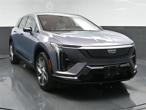 2025 Cadillac OPTIQ Luxury 1 AWD