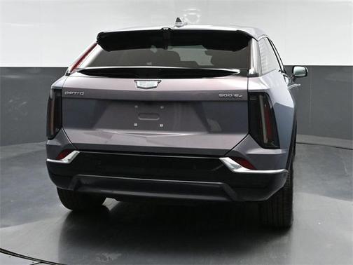 2025 Cadillac OPTIQ Luxury 1 AWD