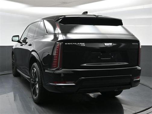 2025 Cadillac Escalade Sport