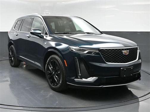 2025 Cadillac XT6 Premium Luxury AWD