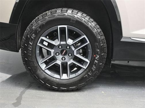 2026 GMC Terrain AWD AT4