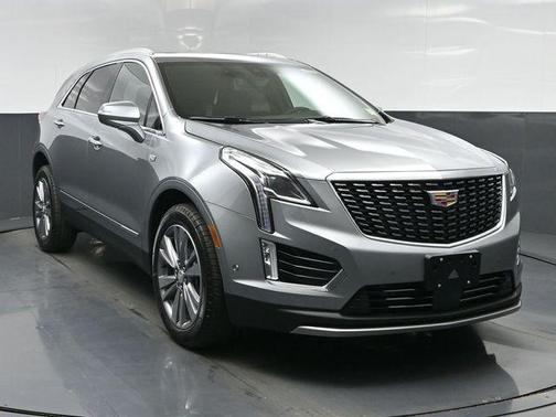 Argent Silver Metallic 2026 Cadillac XT5 Premium Luxury