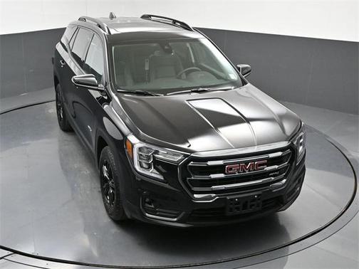 2024 GMC Terrain AWD AT4