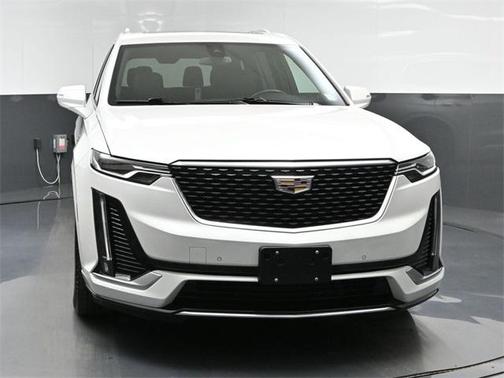 2022 Cadillac XT6 Premium Luxury AWD